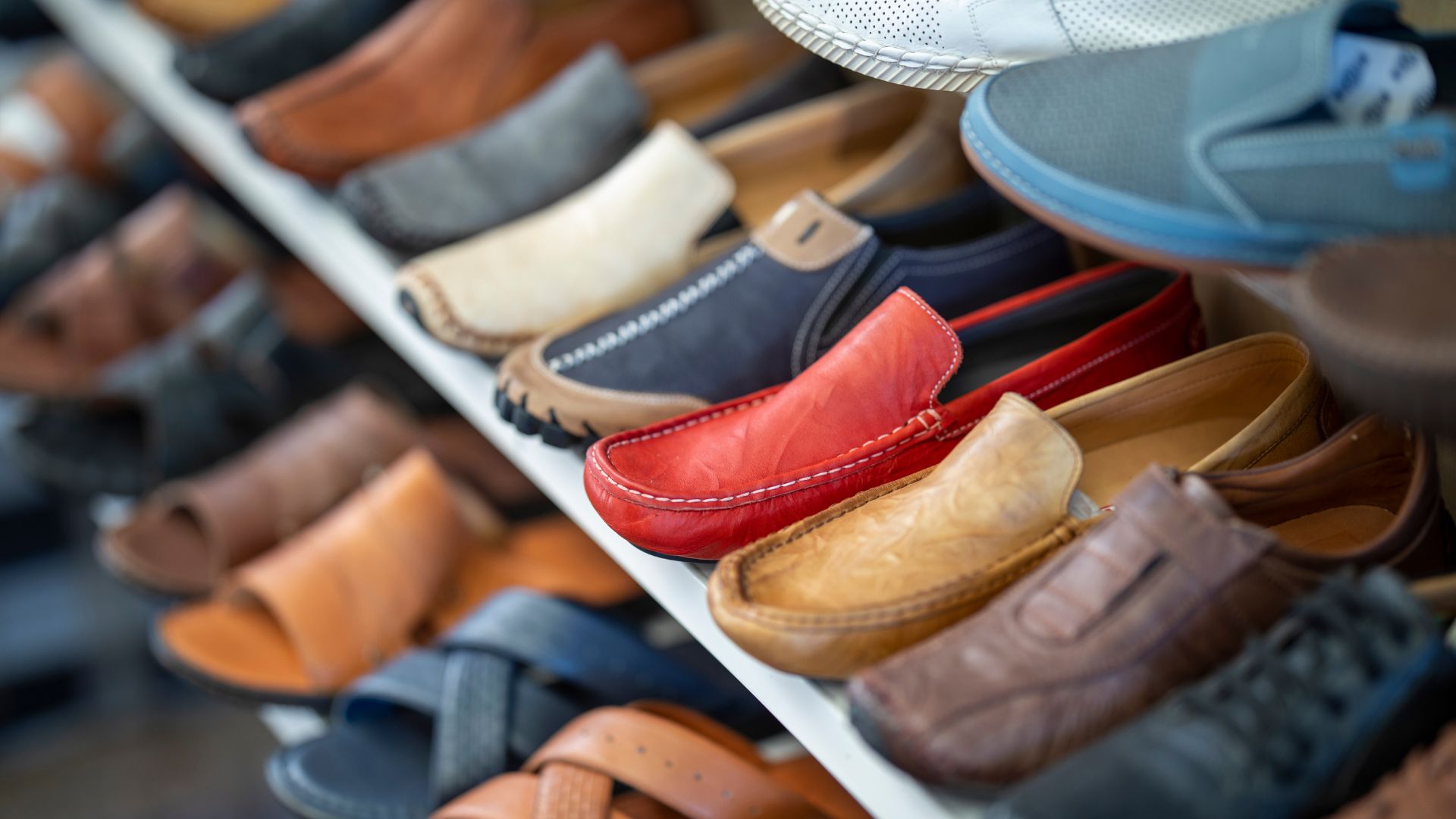 Vastu: In which direction should you keep your shoes and slippers
